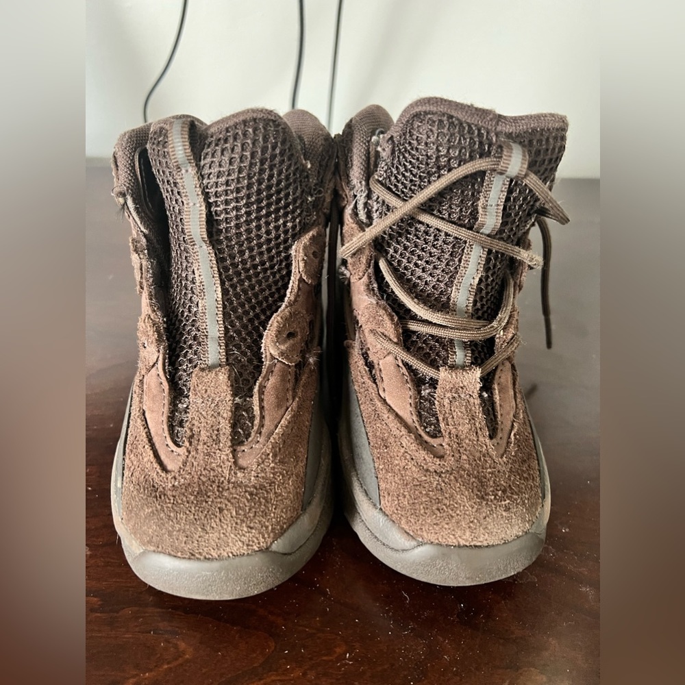 Yeezy desert boot for toddler